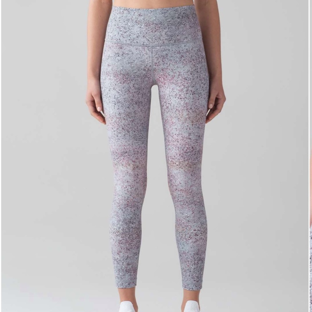 lululemon Wunder Under 7/8 - Summer Haze Multi Print - Size 6